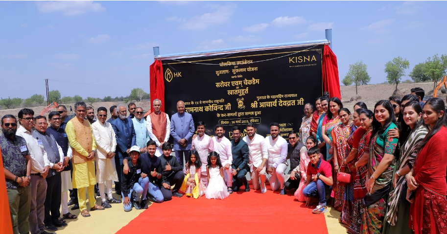 Dholakia Foundation Organises Check Dam Foundation Laying Ceremony by 14th President of India, Shri Ram Nath Kovind Ji and Governor of Gujarat, Shri Acharya Devvrat Ji